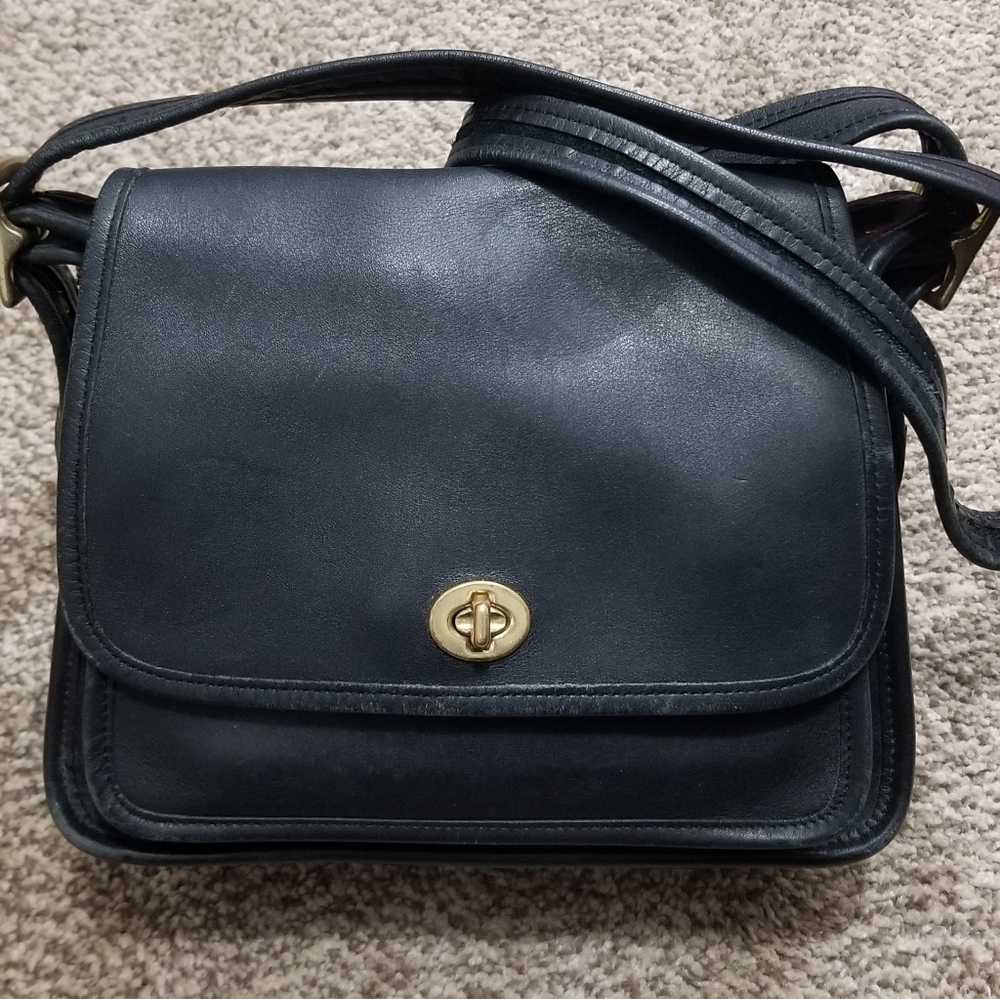 COACH Vintage Rambler Legacy in black